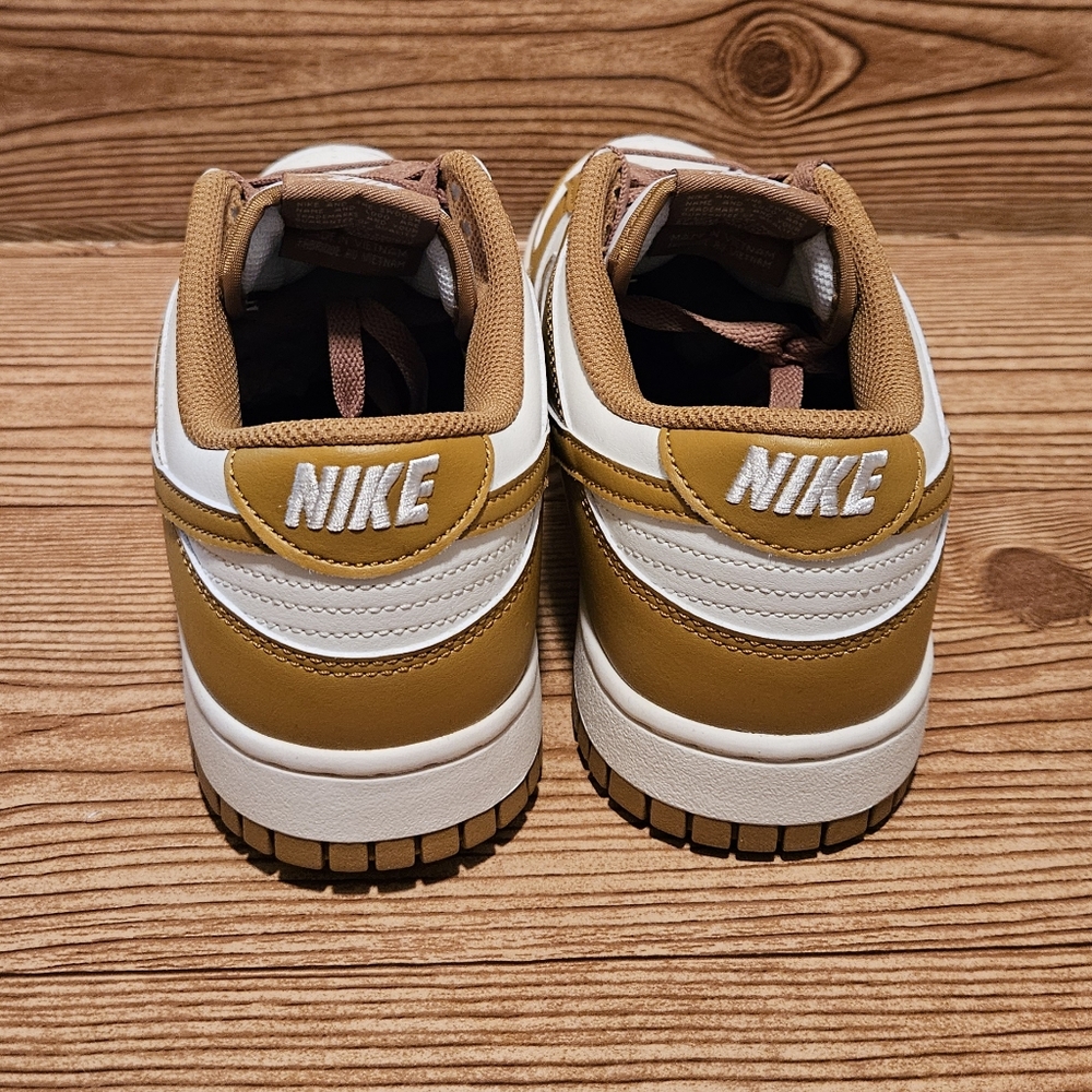 Nike Dunk Low Retro Shoes size 9.5 Pale Ivory / Wheat New - Picture 5 of 10